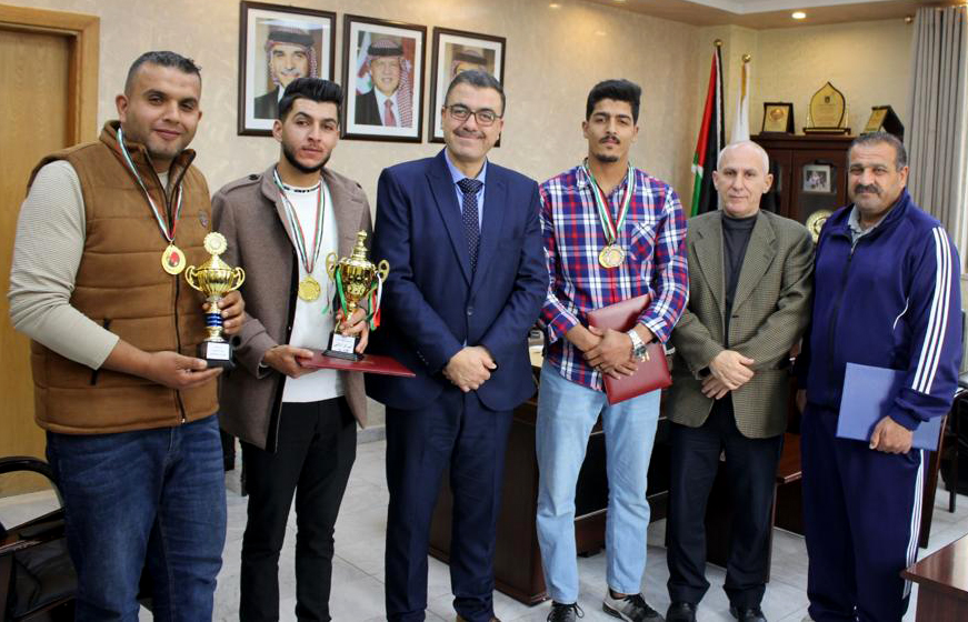 تكريم الفائزين ببطولة البلياردو والطاولة بعجلون الوطنية