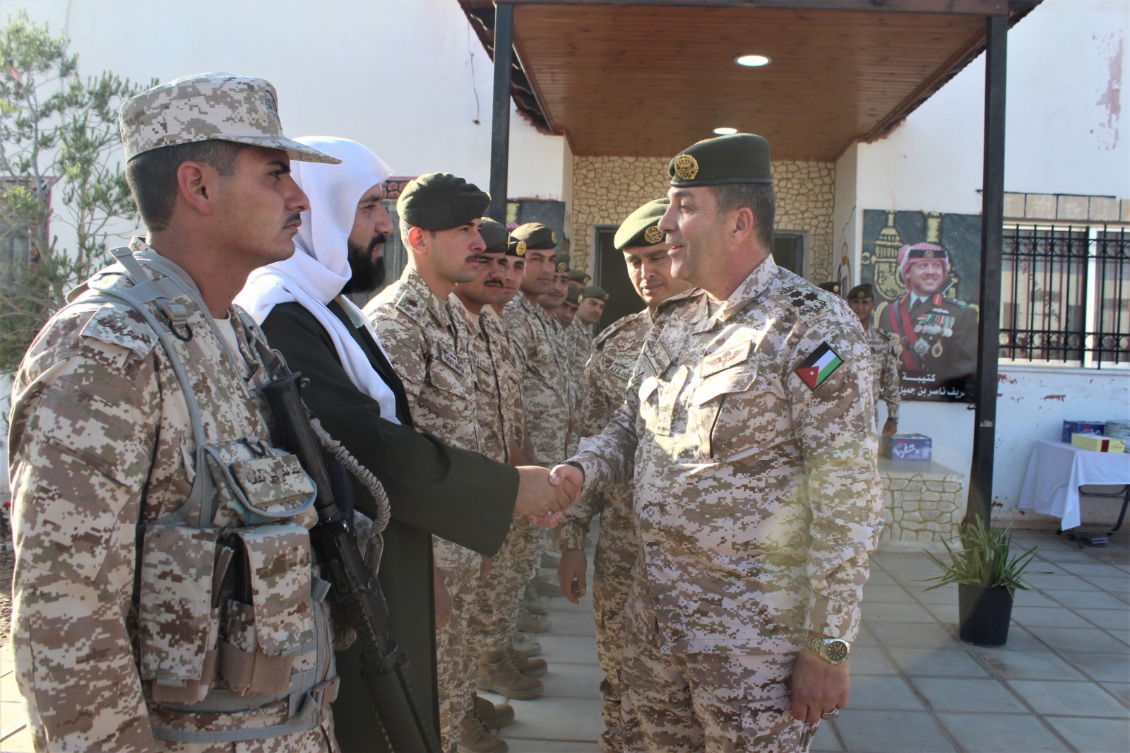 القوات المسلحة الأردنية تحتفل بعيد الفطر السعيد