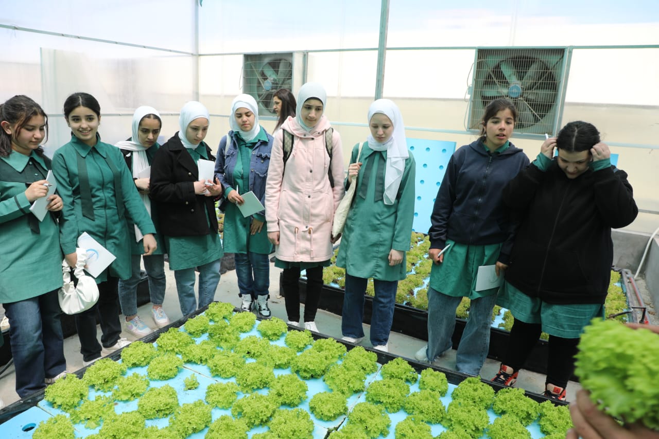 أندية البيئة والإبداع تزور مركز البحوث الزراعية