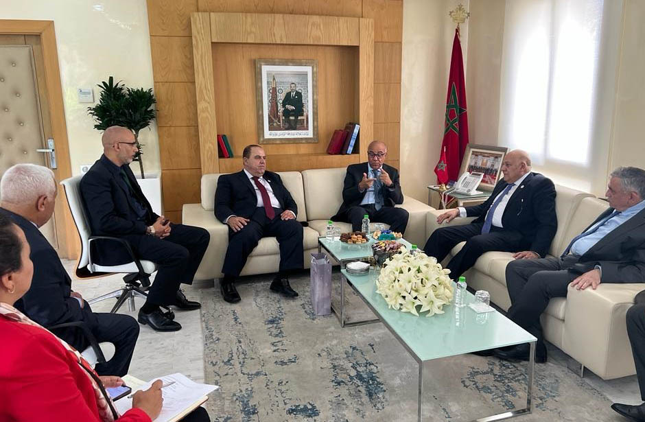 بحث التعاون بين اتحاد الجامعات العربية والجامعات المغربية