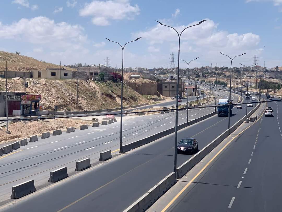 انتهاء أعمال جزء من الحزمة الثالثة لمشروع الباص السريع بين عمان والزرقاء