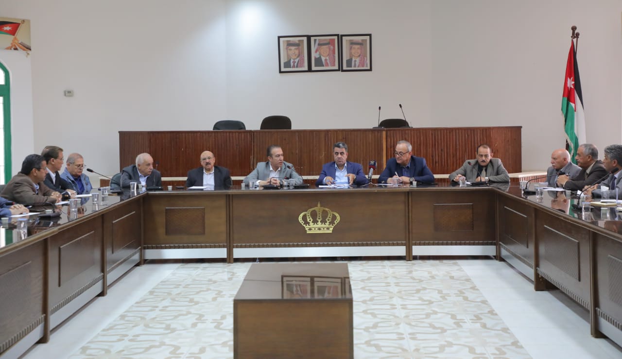 لجنة السياحة والتراث بالأعيان تطلع على التحديات السياحية بالكرك