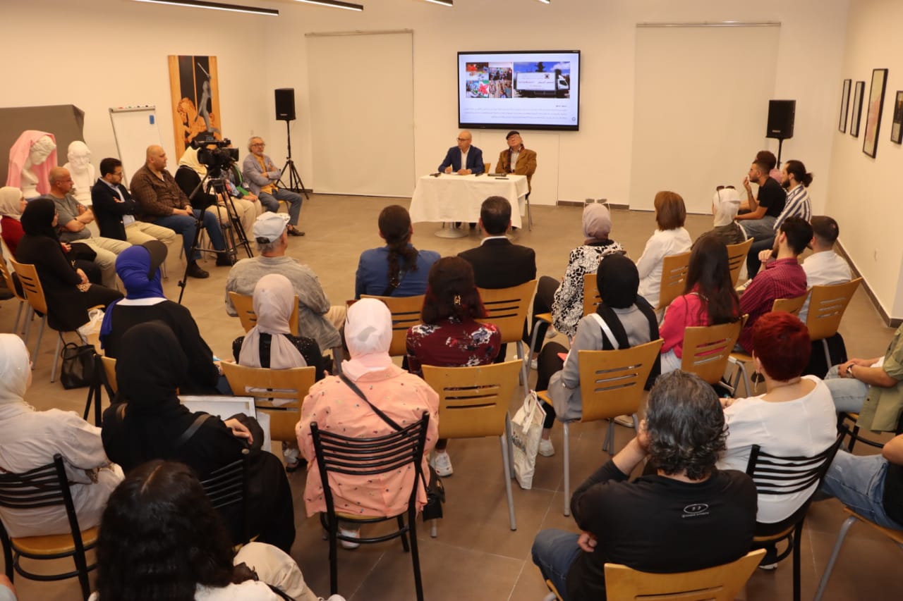 حوار مفتوح في المتحف الوطني يسلط الضوء على تنمية الوعي الفني