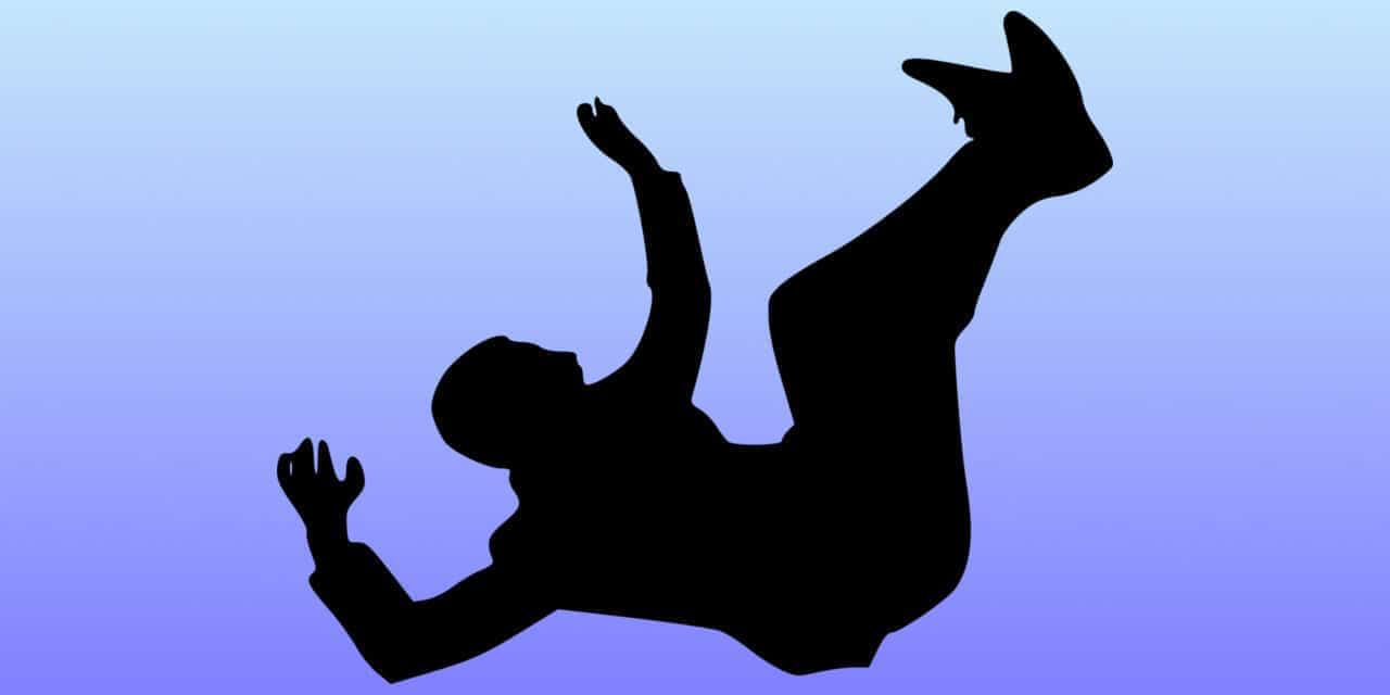 جرش: وفاة عشريني إثر سقوطه من طابق عماره