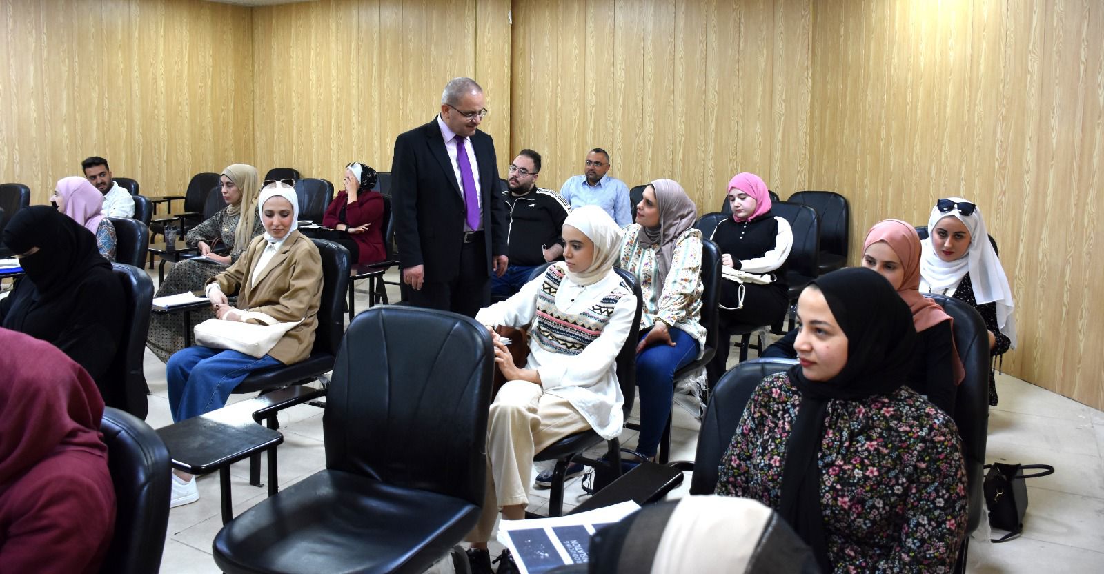 ورشة تدريبية حول الترجمة المرئية في جامعة جدارا