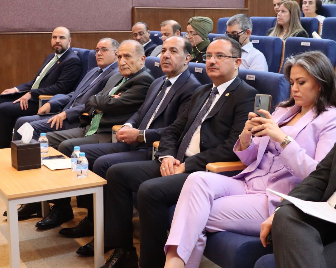 ندوة علمية بالجامعة الألمانية حول العملات المشفرة