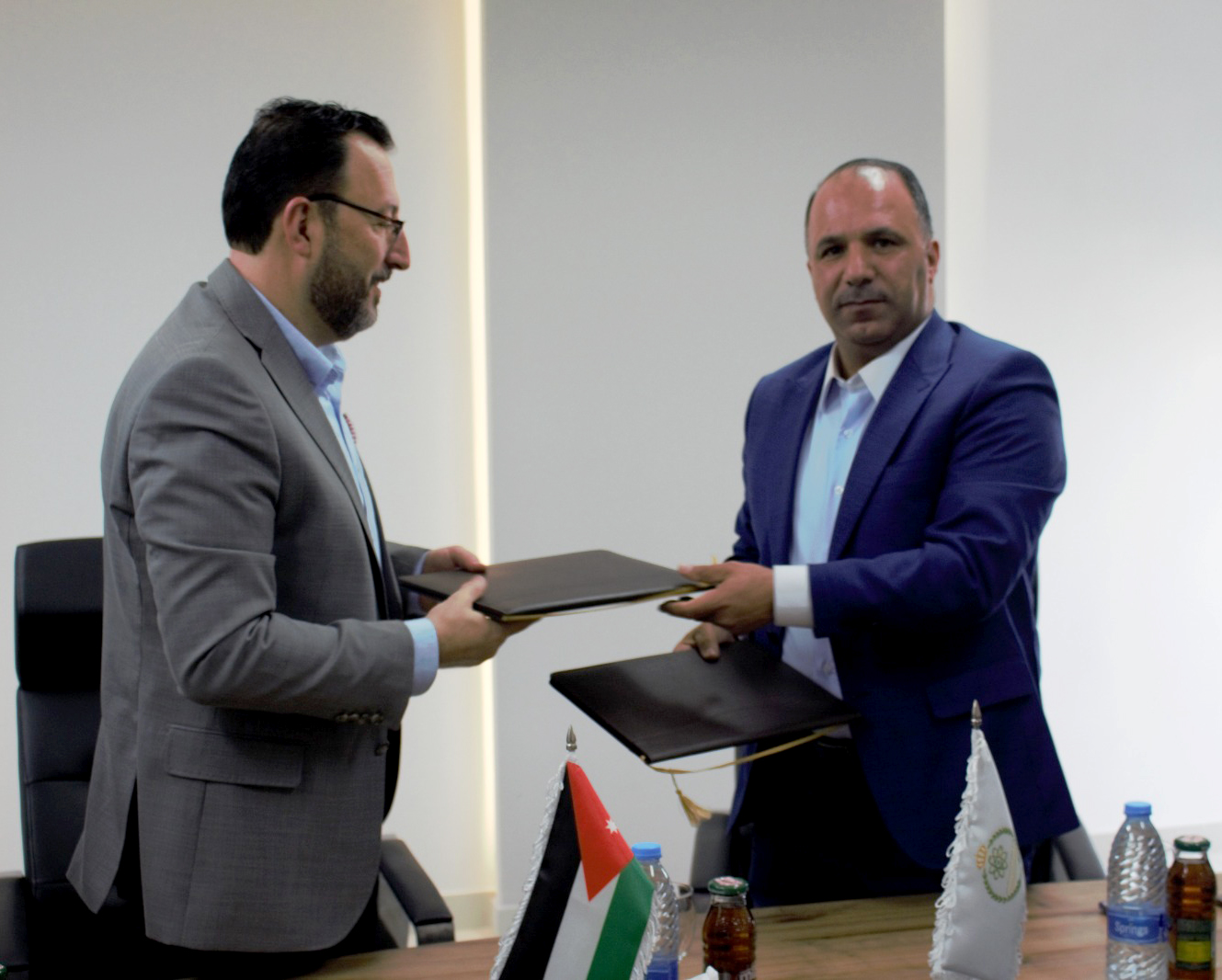 مذكرة تفاهم بين "الوطني للأمن النووي" وشركة أوكتوبيان