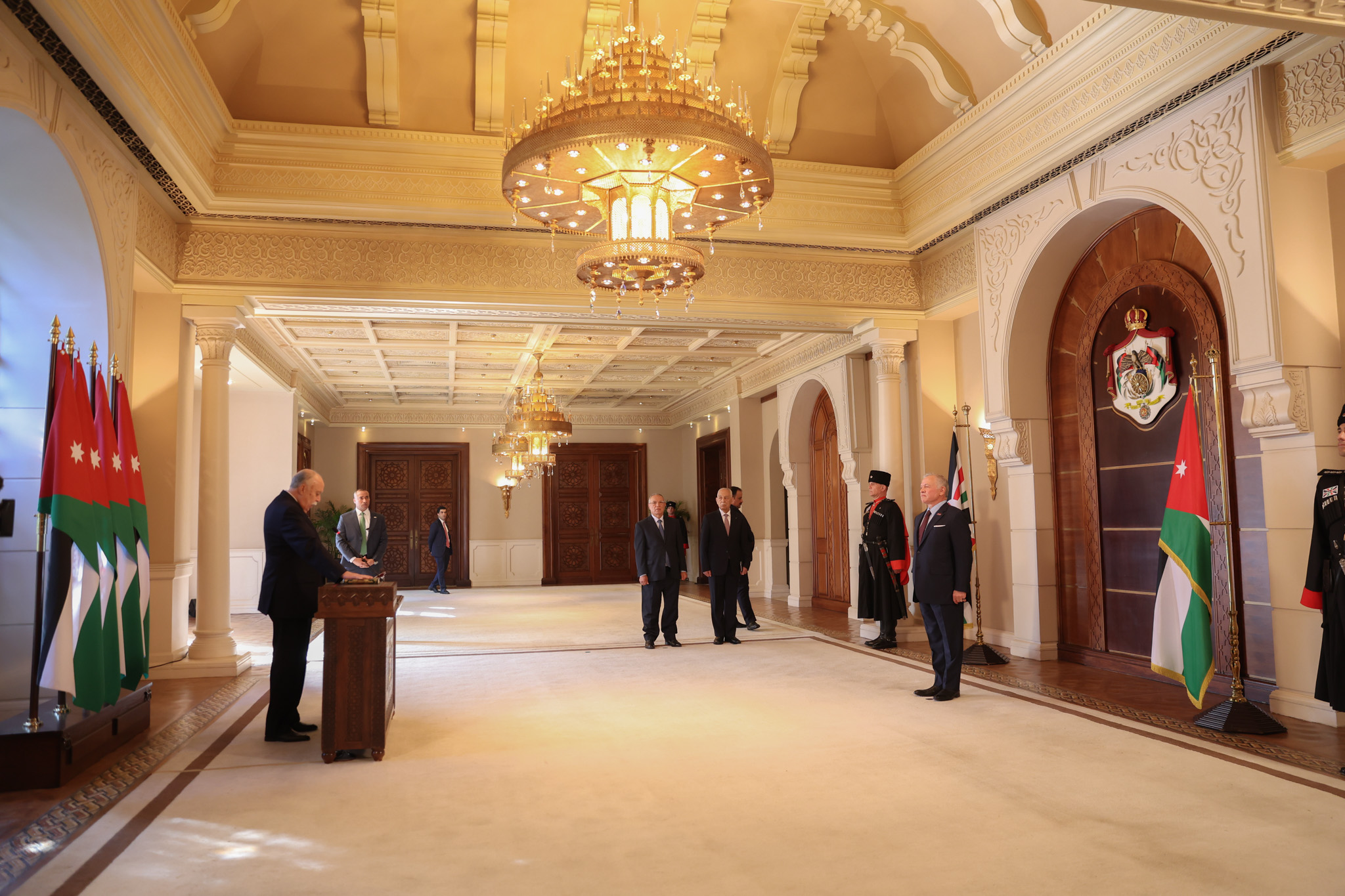 King swears in Tal as president of Higher Administrative Court