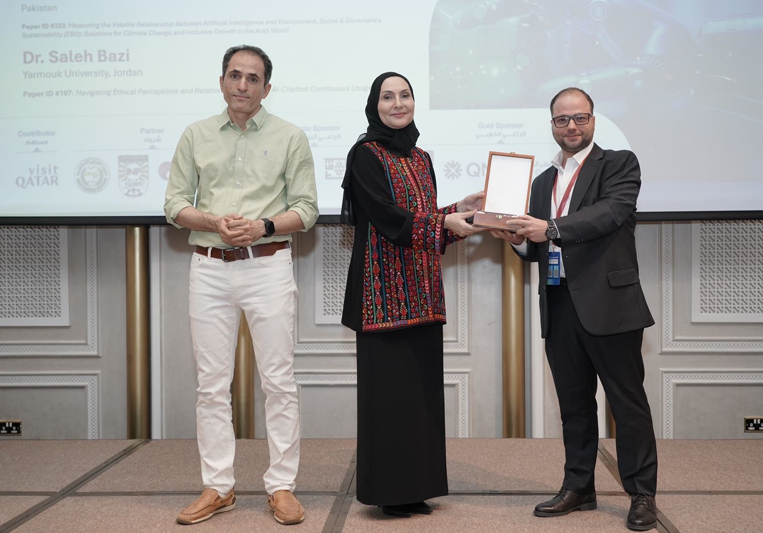 Jordanian professor wins best research paper in Qatari conference