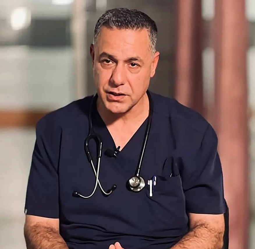 Gaza Strip: Israeli army arrests Kamal Odwan Hospital director
