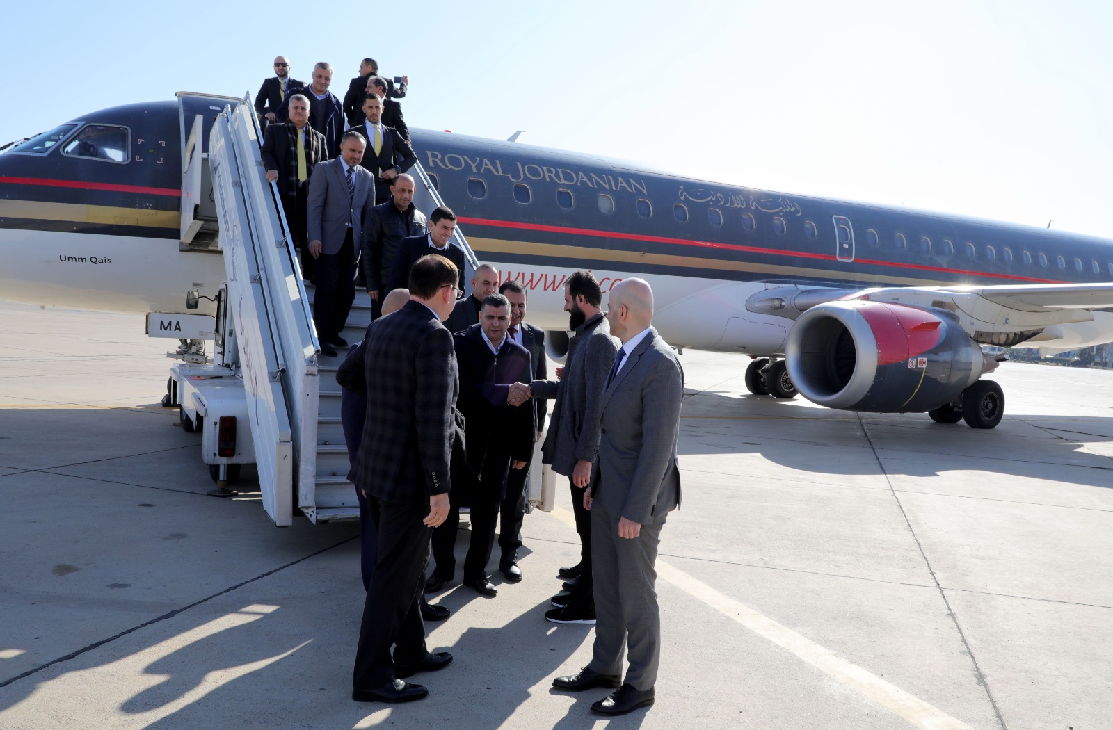 RJ flight ends 14-year hiatus between Amman, Damascus