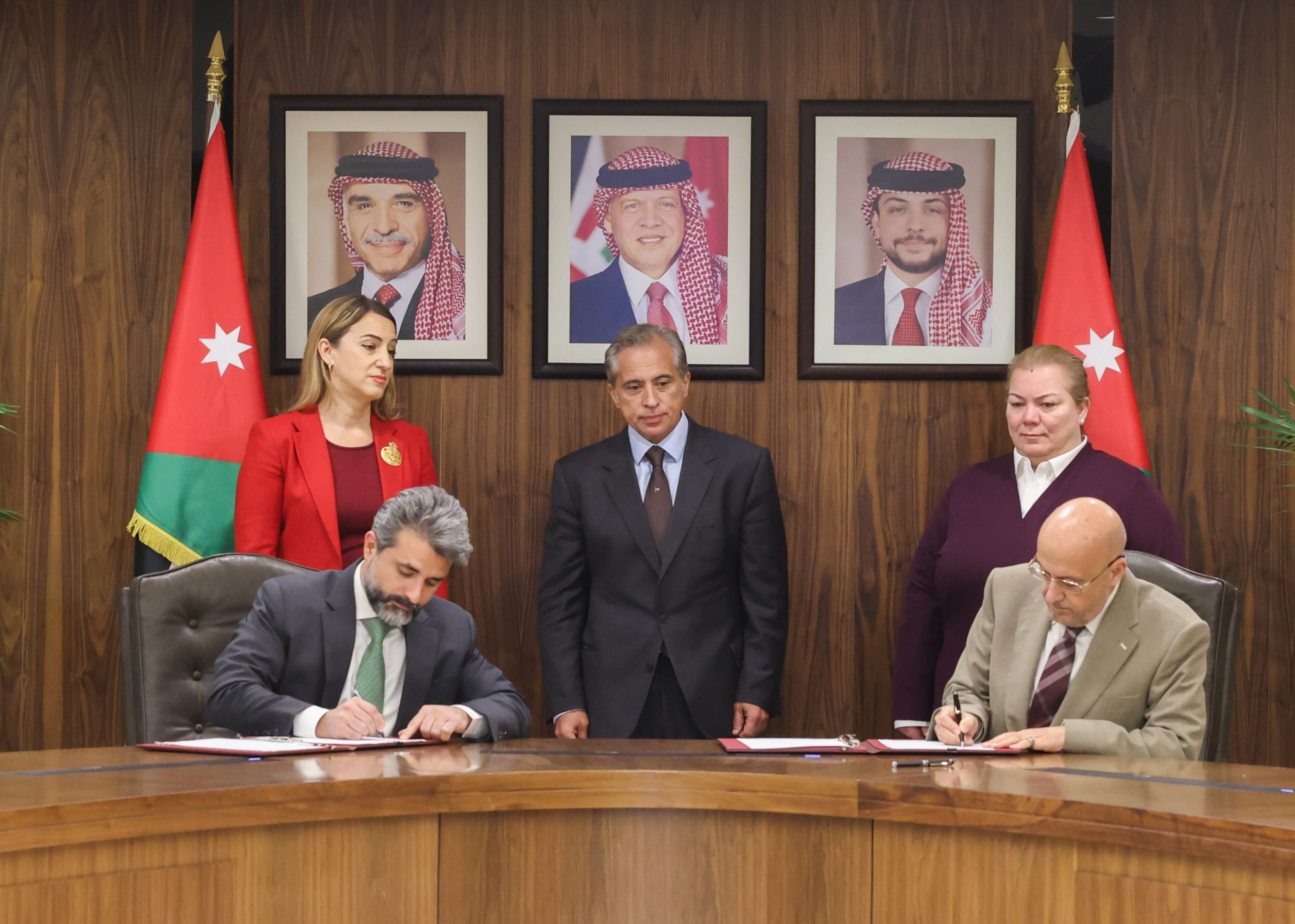 Jordan Seals Landmark Water Desalination Project Contract