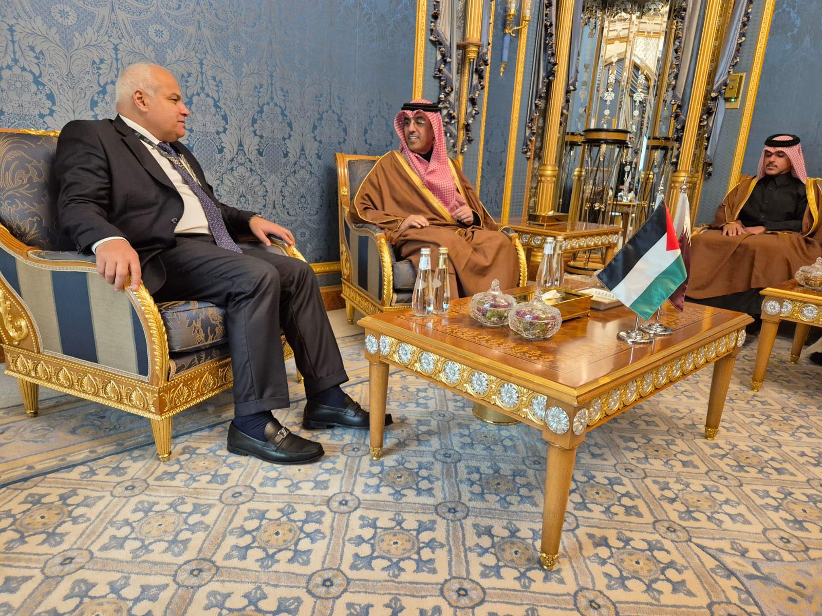 Jordan, Qatar Discuss Expanding Employment Opportunities for Jordanian Workforce