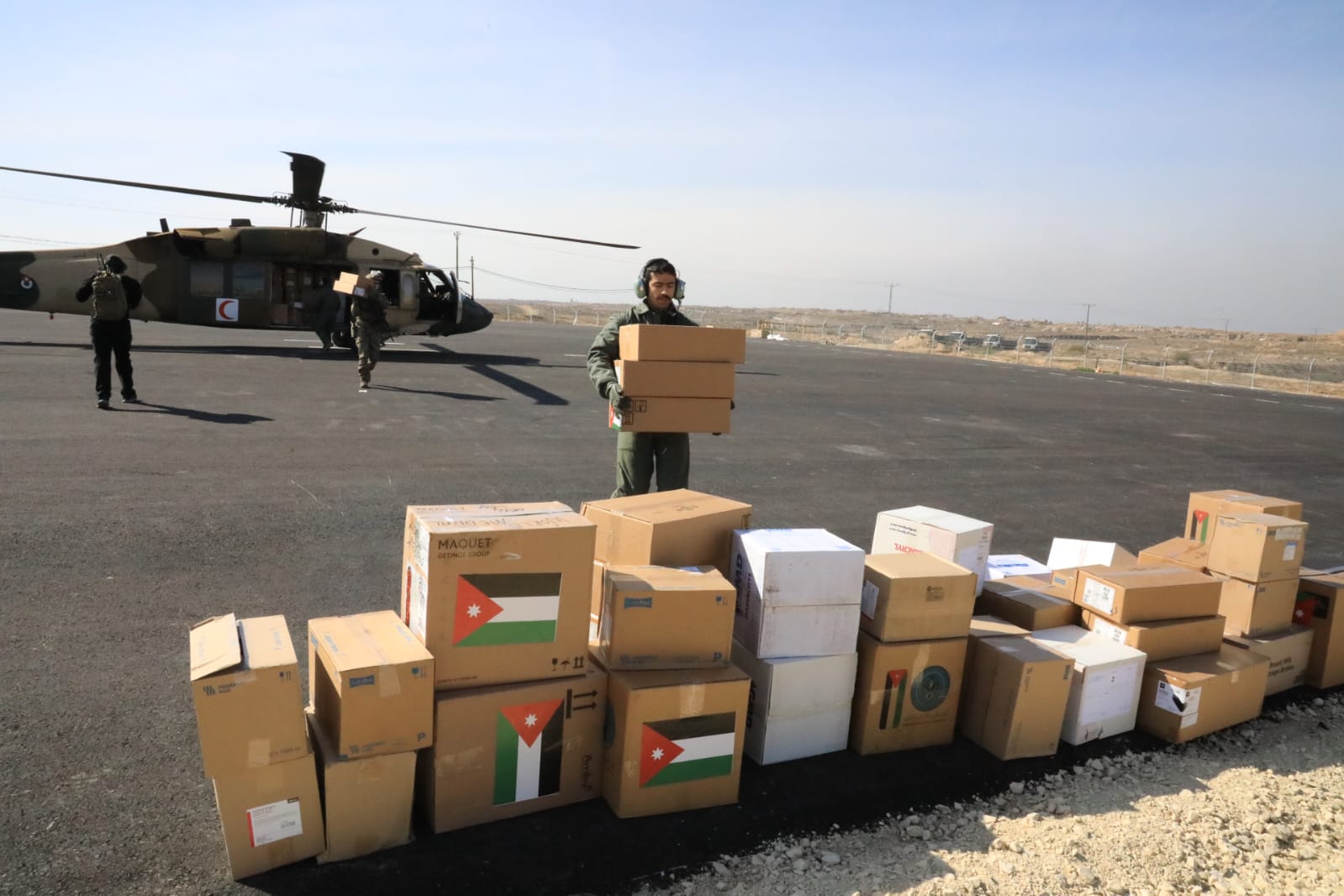 Jordan Dispatches 16 Helicopters With Aid to Gaza