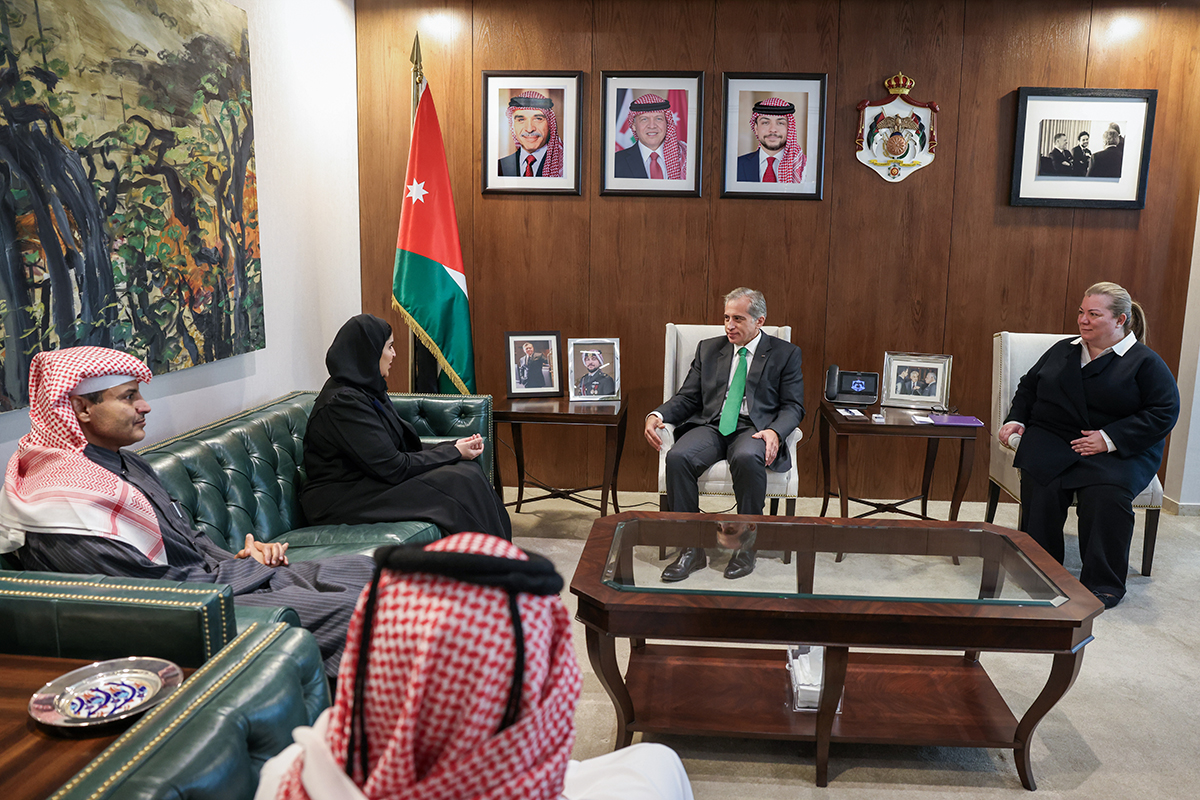 PM, Qatari Minister Discuss Humanitarian Cooperation, Gaza Aid