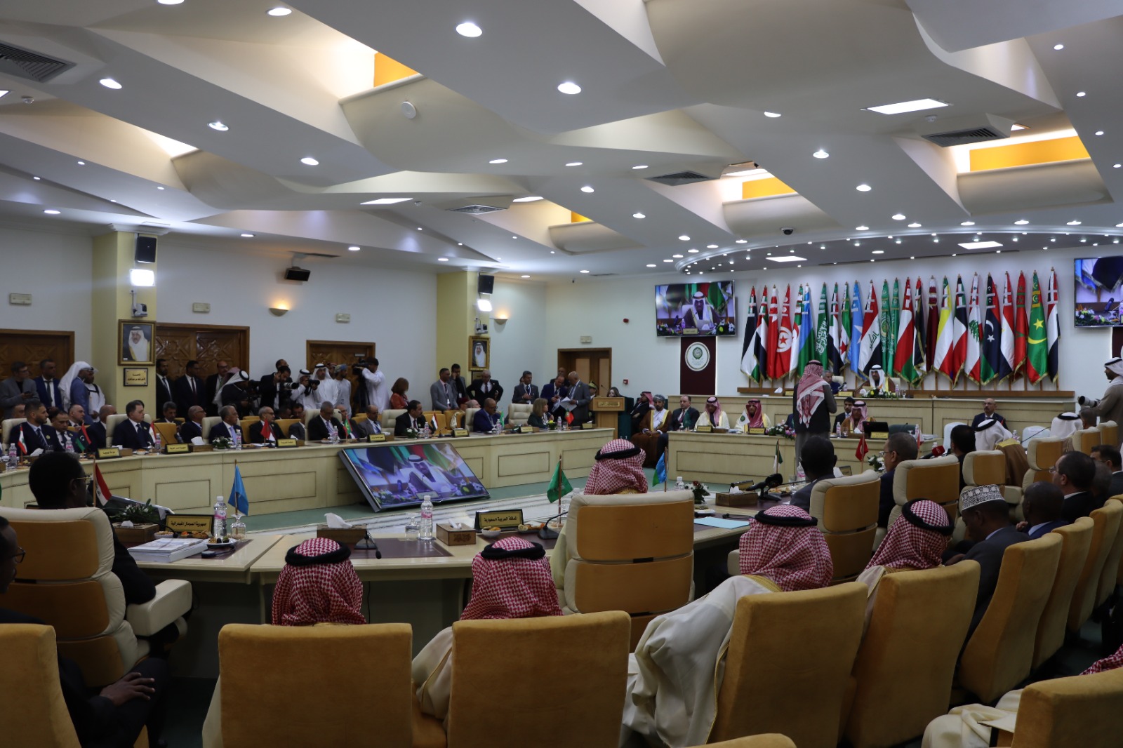 Arab Interior Ministers Council adopts counter-narcotics, civil protection plans