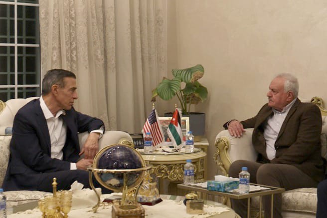 Army chief meets U.S congressional delegation