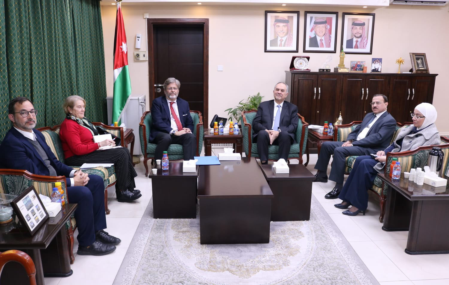 Justice Minister, Spanish Ambassador Discuss Legal Cooperation