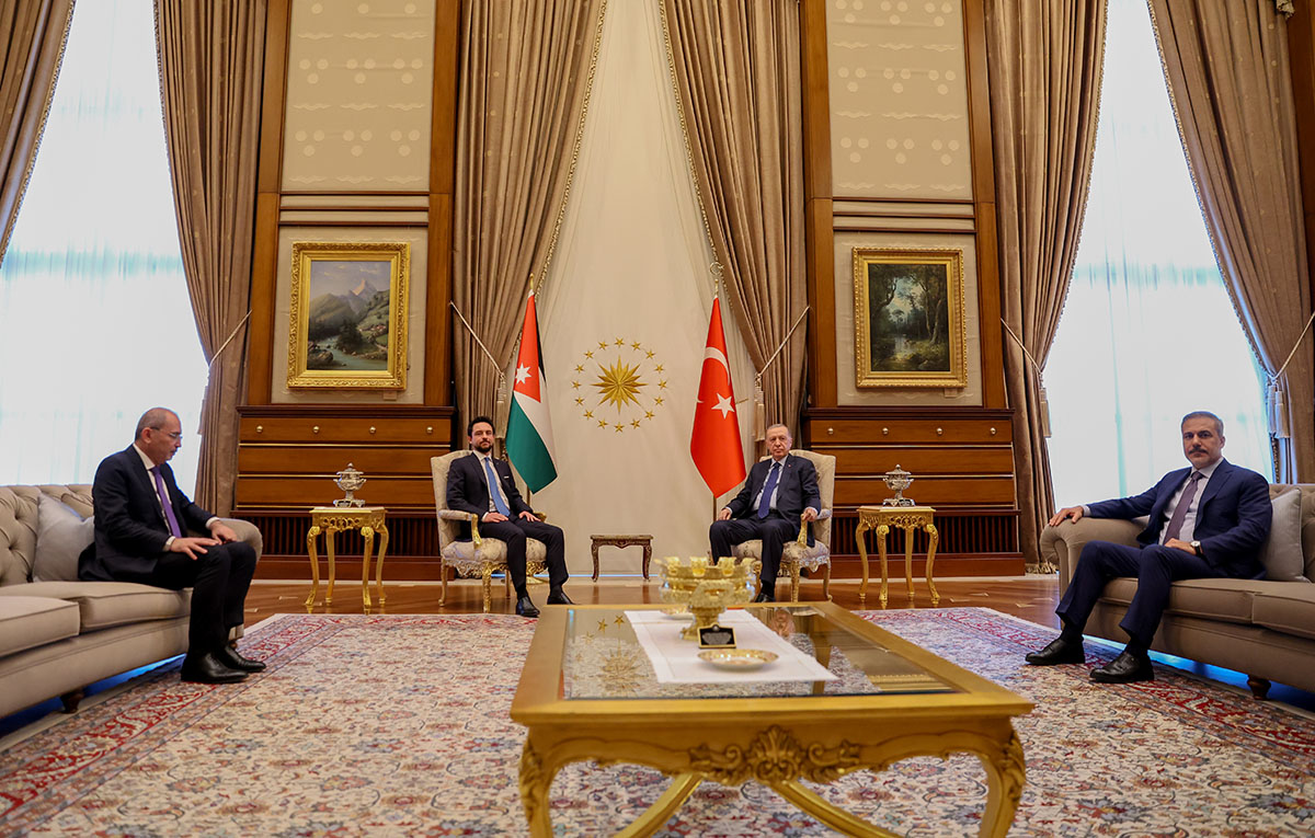 Crown Prince meets Turkiye president in Ankara