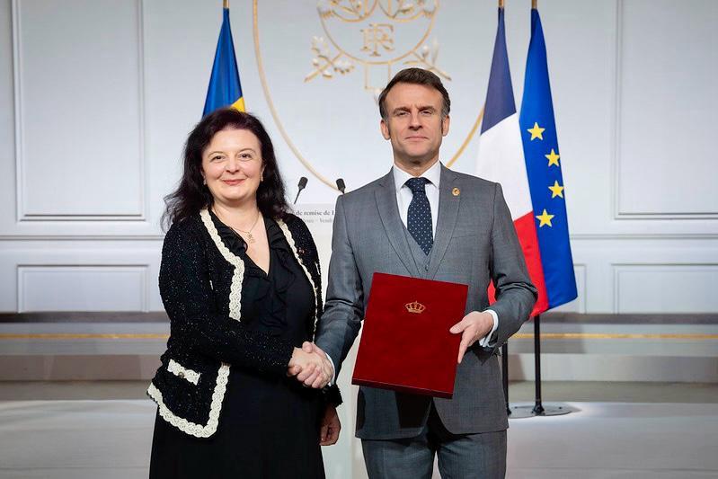 Ambassador Presents Credentials to French President as Jordan’s Envoy to Andorra
