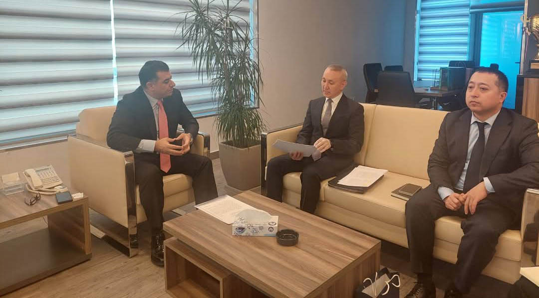 Agriculture minister, Kazakh envoy talk cooperation