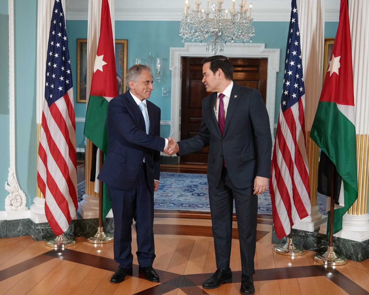 PM Holds High-Level Talks in Washington on Bilateral Ties, Economic Cooperation