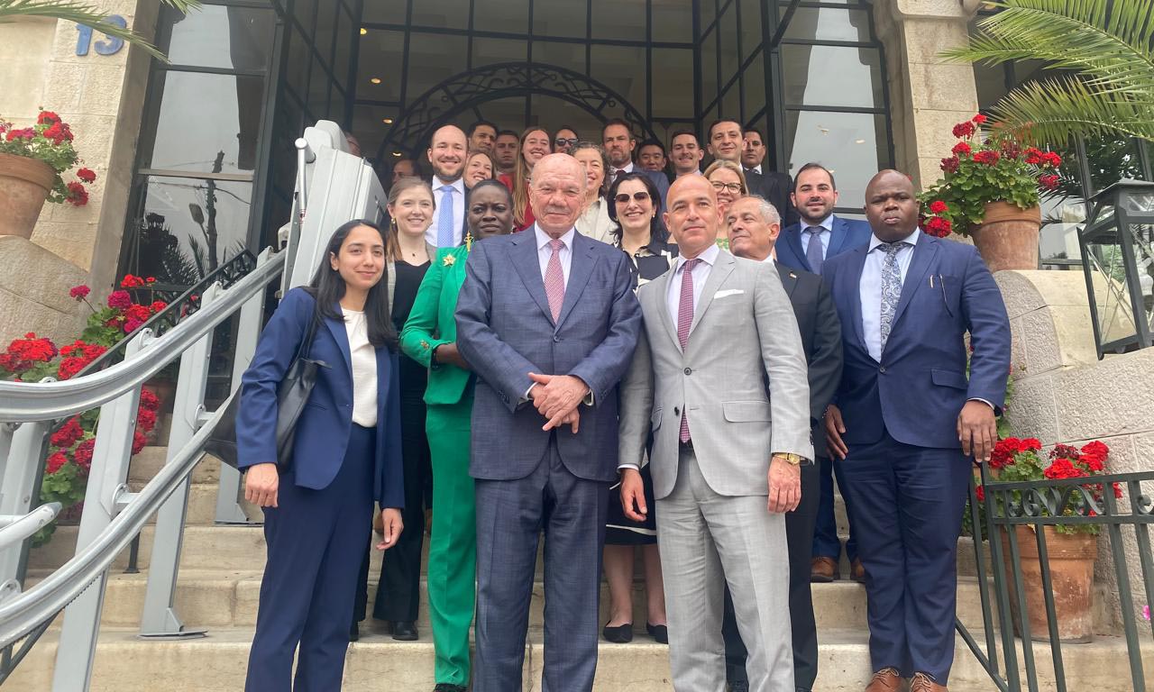 Senate Head meets delegation of US Congressional aides