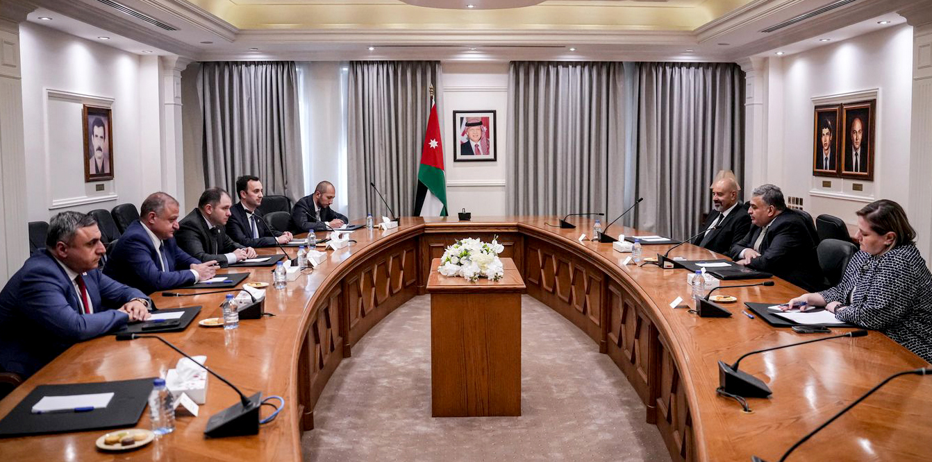 Foreign Ministry Secretary General, Georgian lawmakers discuss ties