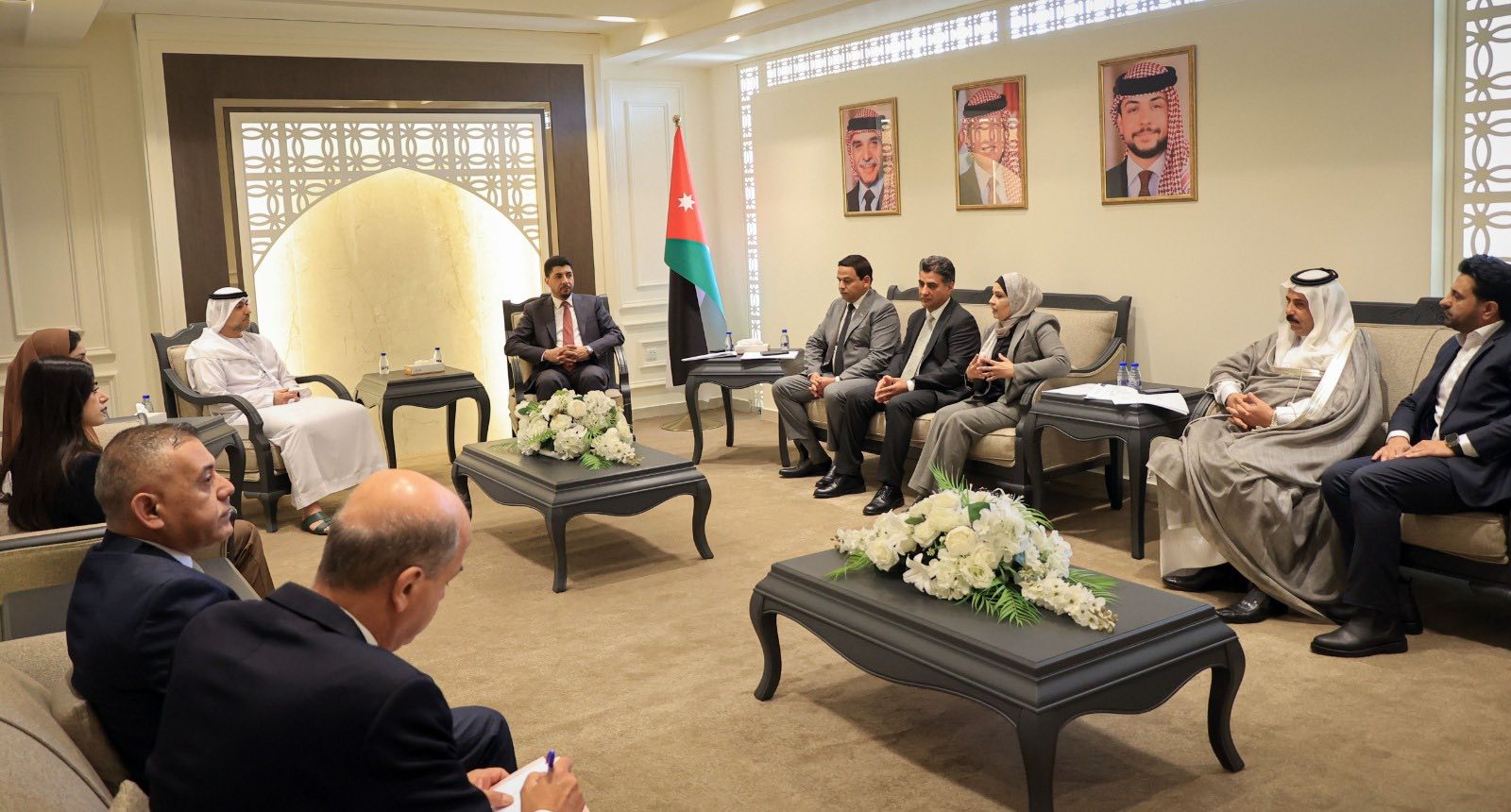 Jordanian-Emirati Parliamentary Committee Discusses Cooperation