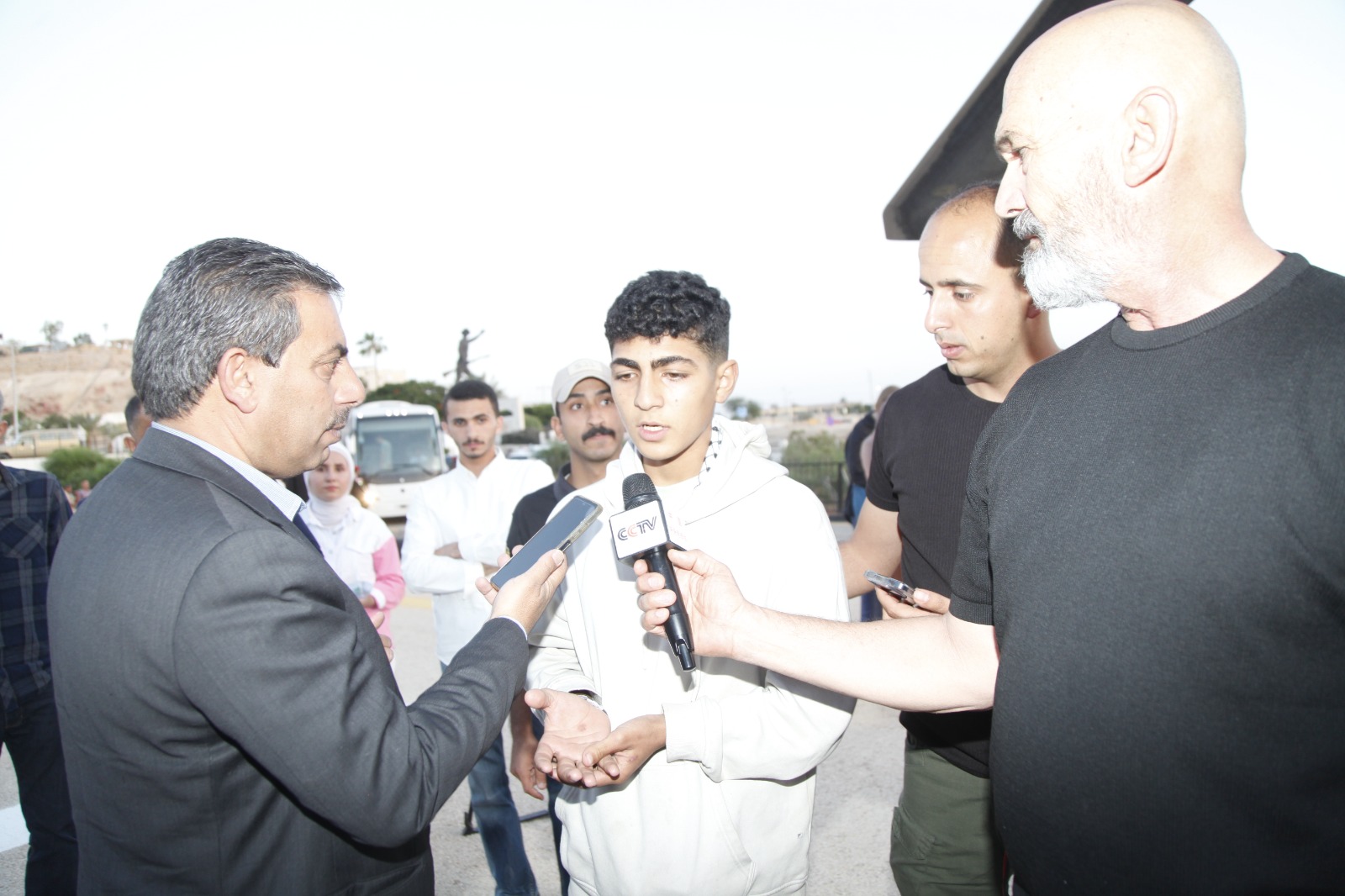 King Hussein Bridge 'Gateway of Hope' for Gazan Patients Under Jordan’s Humanitarian Initiative