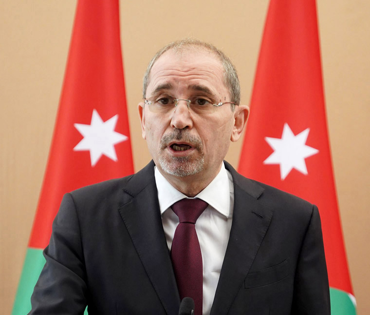 FM starts working visit to France