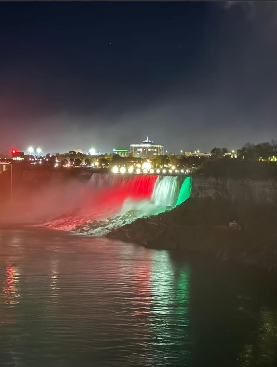 Niagara Falls lit up in Jordanian flag colors on Independence Day