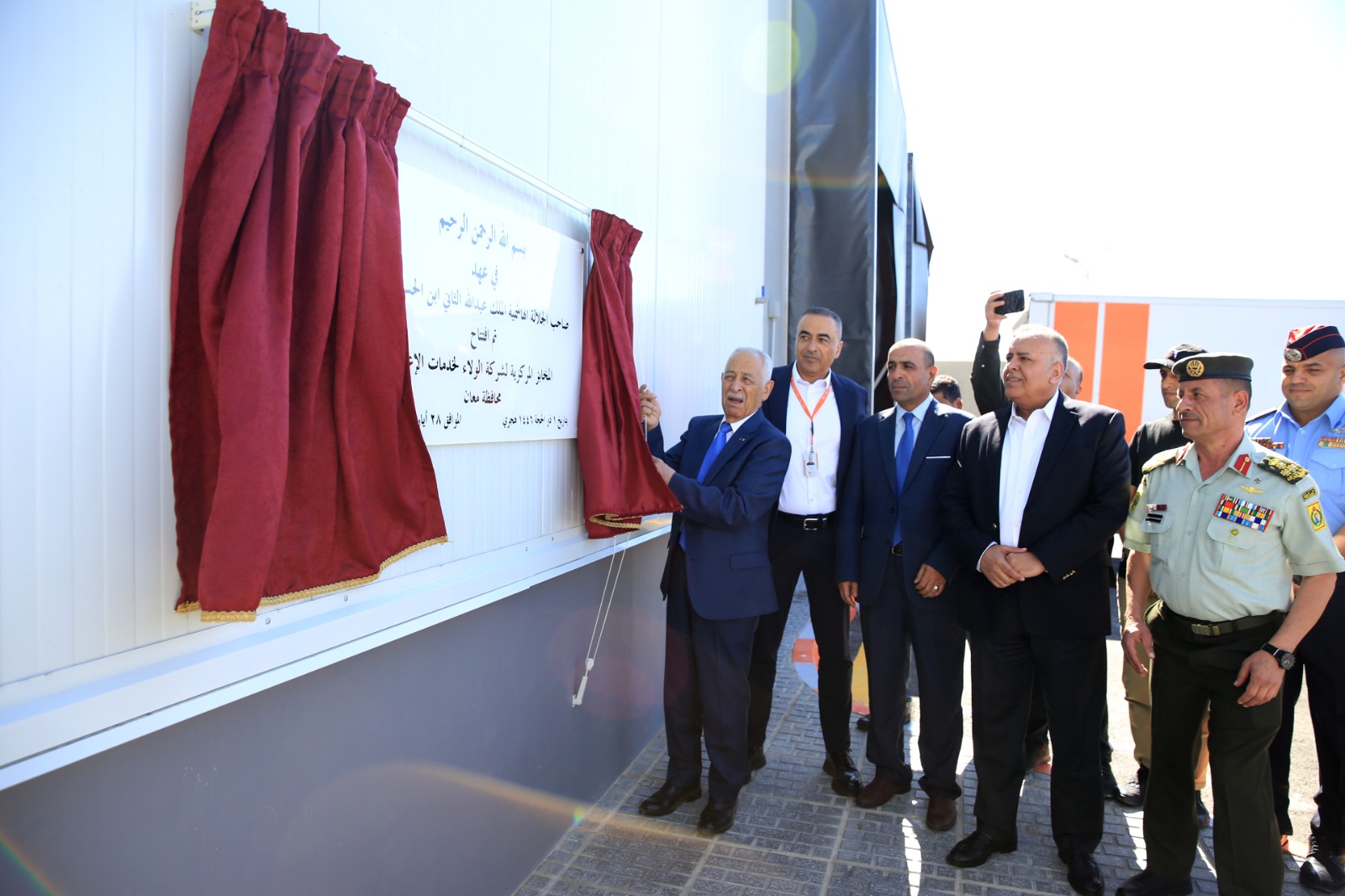 Coinciding with King's visit to Al Jafr.. Royal Court chief inaugurates Arab sweets, bakery factory in Ma’an