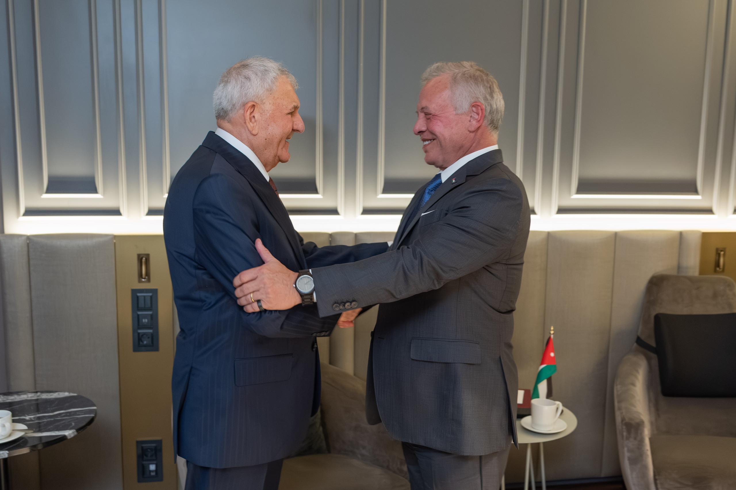 King meets with Iraq president in Nice, affirms deep-rooted ties