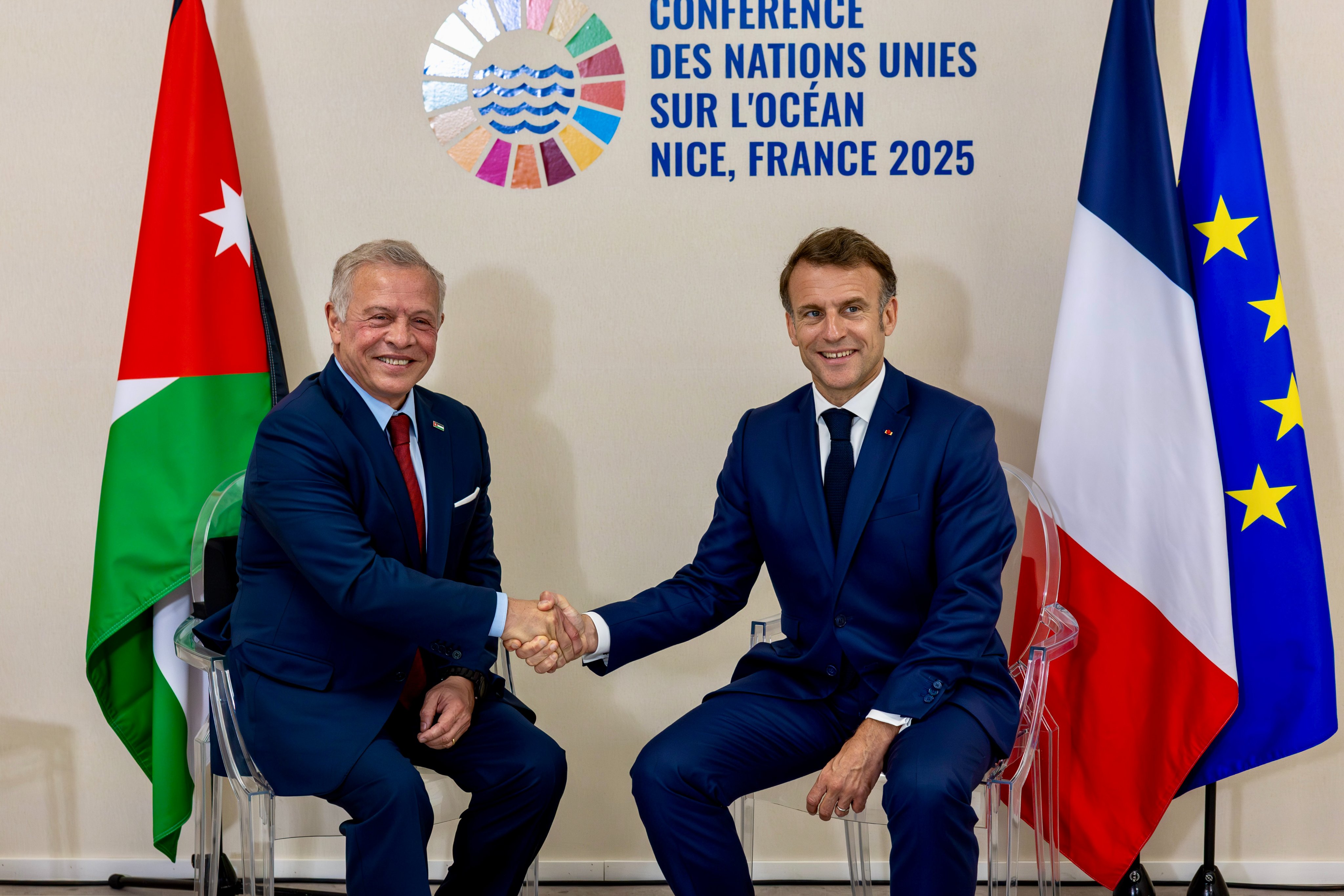 King meets with France president in Nice