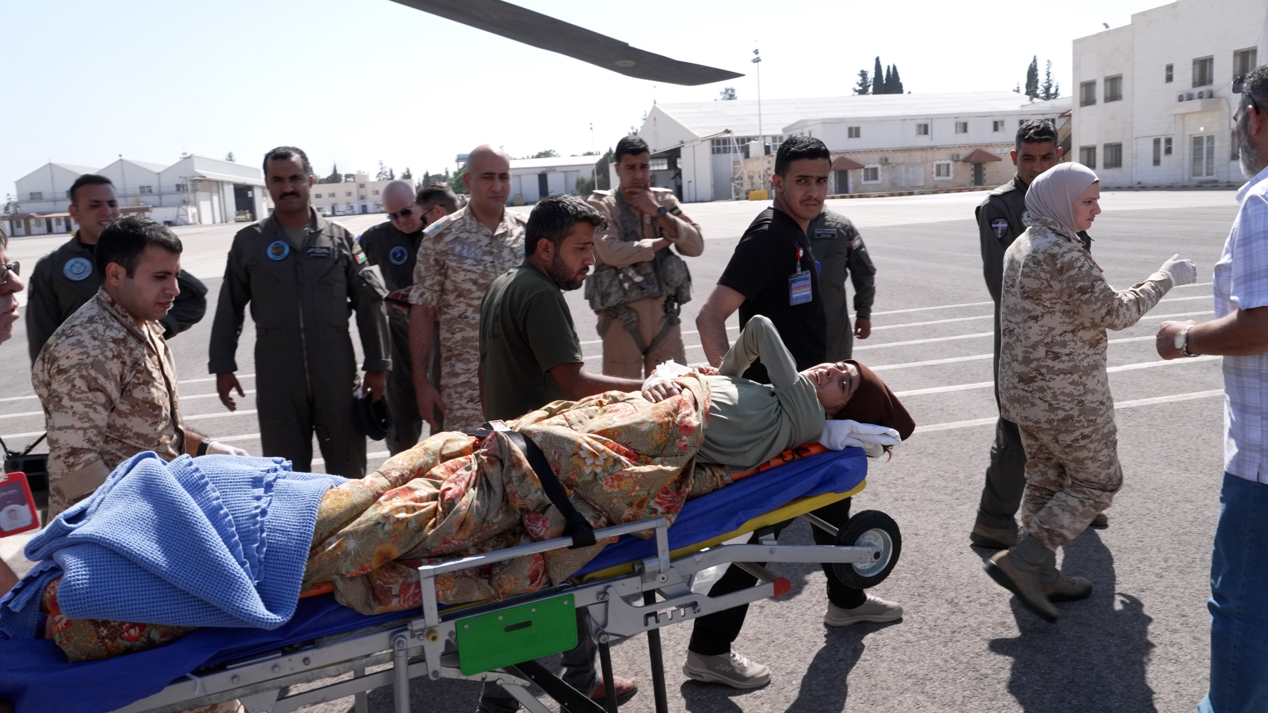 Jordan evacuates new batch of child patients from Gaza by land and air