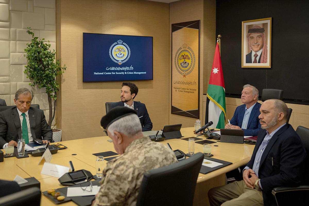 King checks on readiness of National Centre for Security and Crisis Management to deal with impact of regional developments