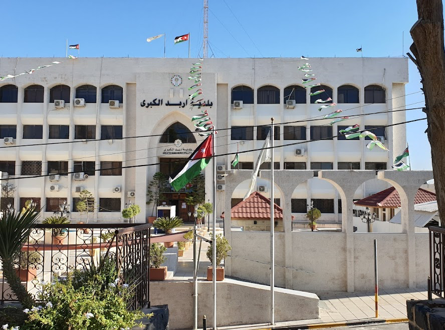 Irbid municipality fined 120 entities last May
