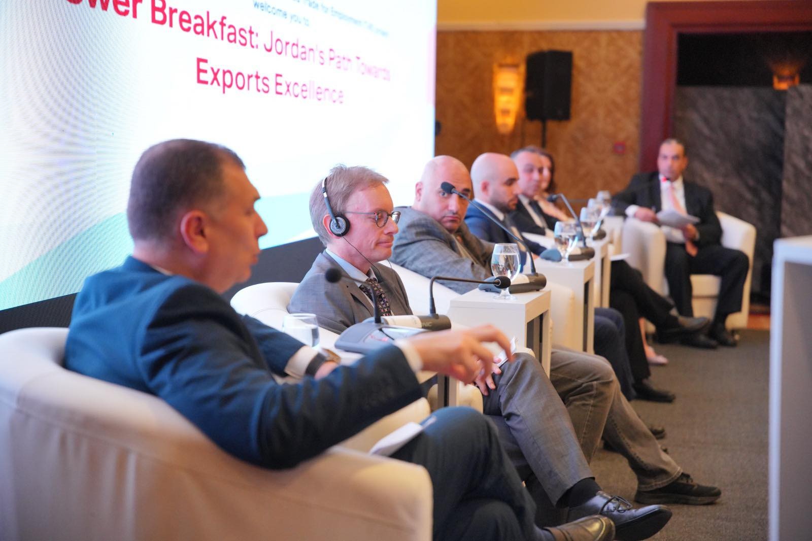 Jordan Exports Holds Dialogue on Enhancing National Export Competitiveness