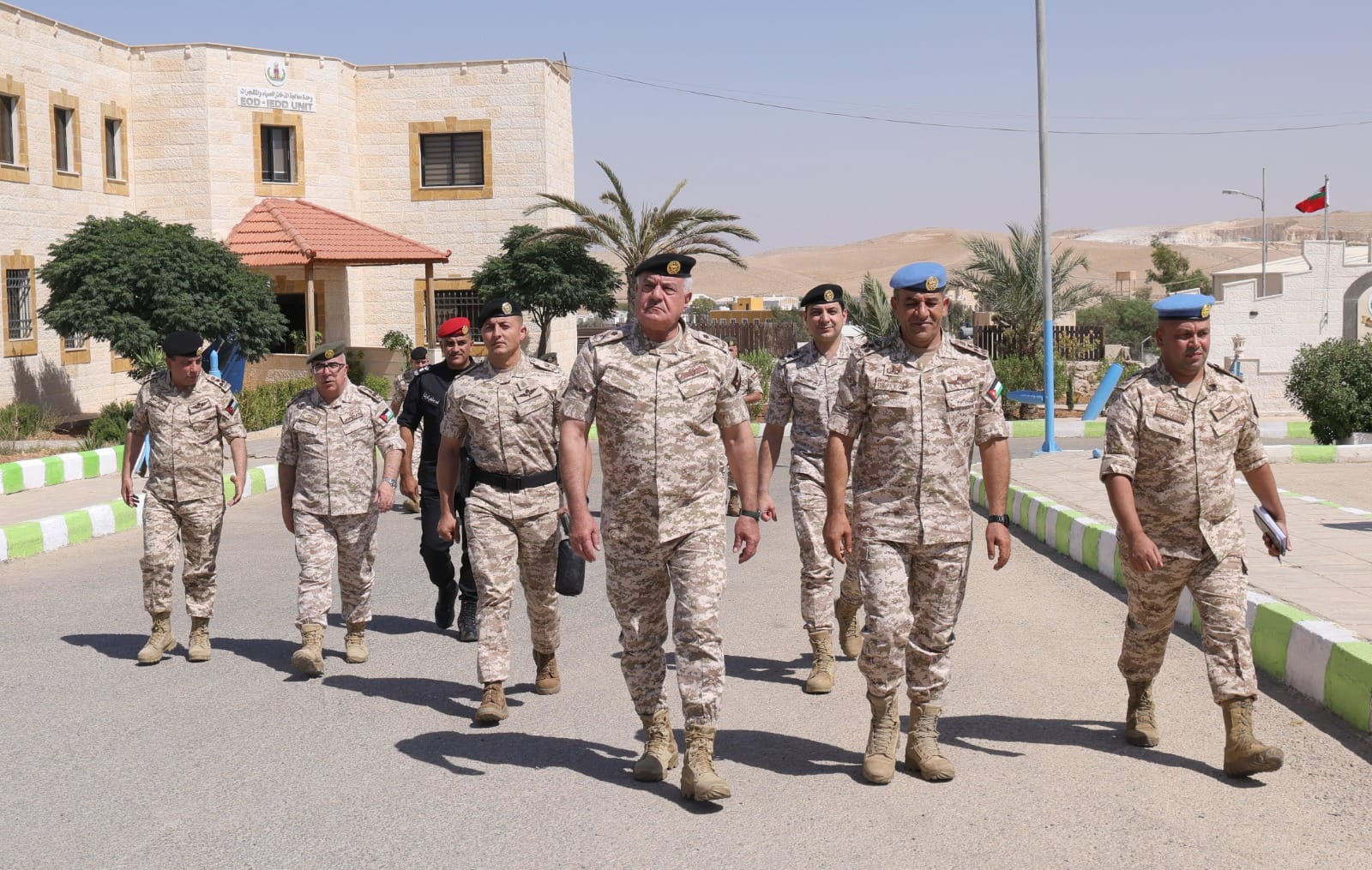 Army Chief visits Muwaffaq Salti Air Base, Engineering Directorate