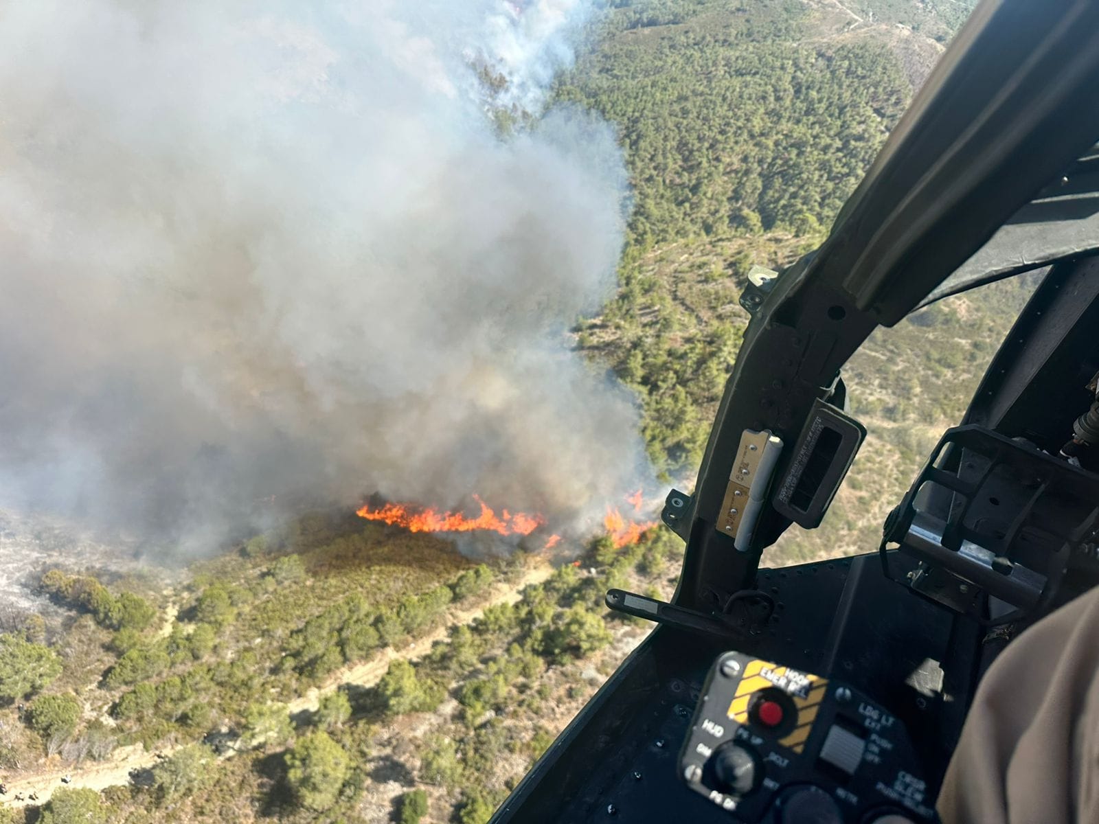 Royal Jordanian Air Force Continues Firefighting Operations in Syria
