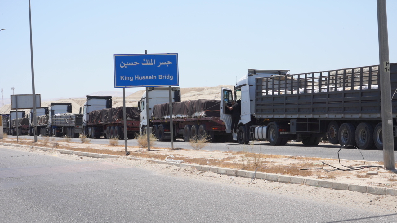 JHCO Dispatches 50-Truck Humanitarian Convoy to Northern Gaza
