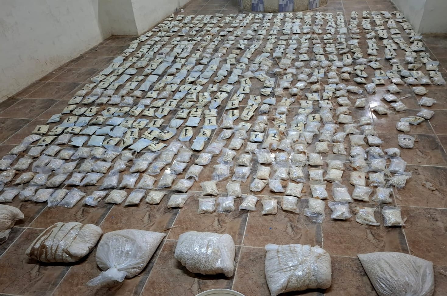 Border Forces Foil Two Drug Smuggling Attempts Along Eastern Front