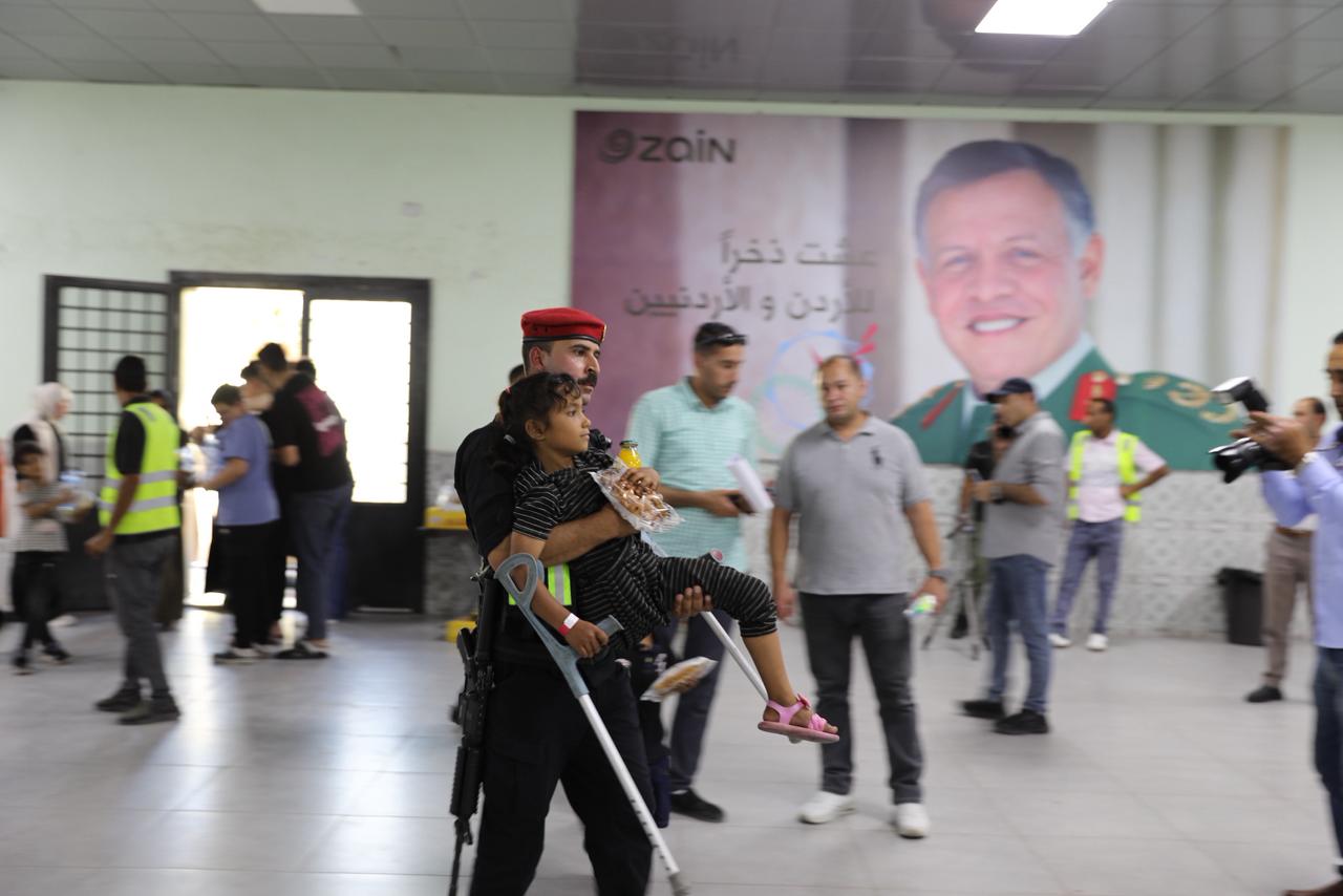 Jordan Armed Forces evacuate seventh batch of child patients from Gaza