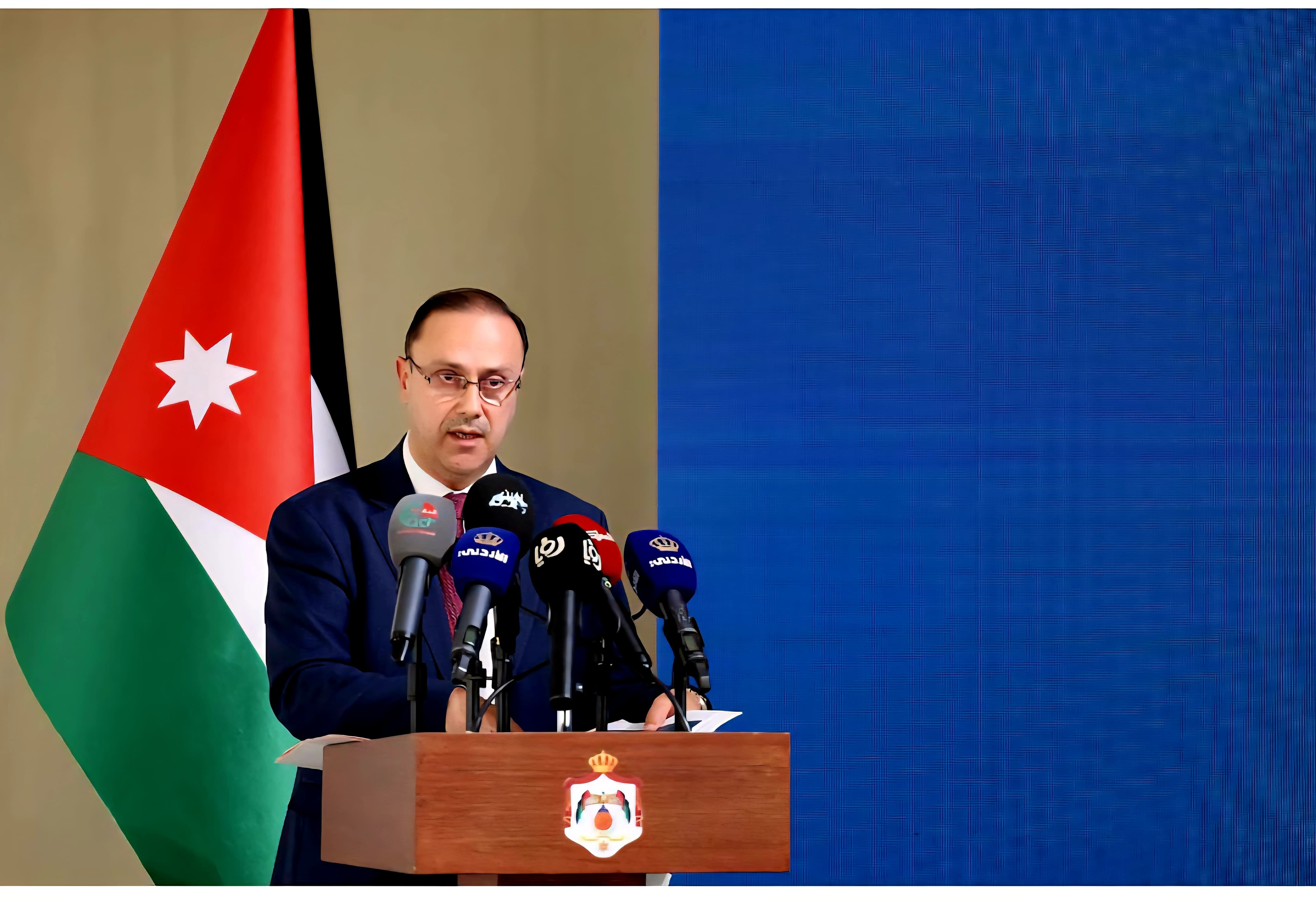 Cabinet issues youth, investment decisions