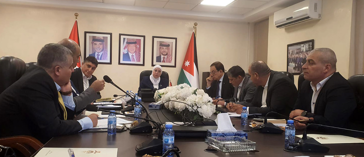 Transport Minister chairs meeting on Economic Modernization Vision executive program