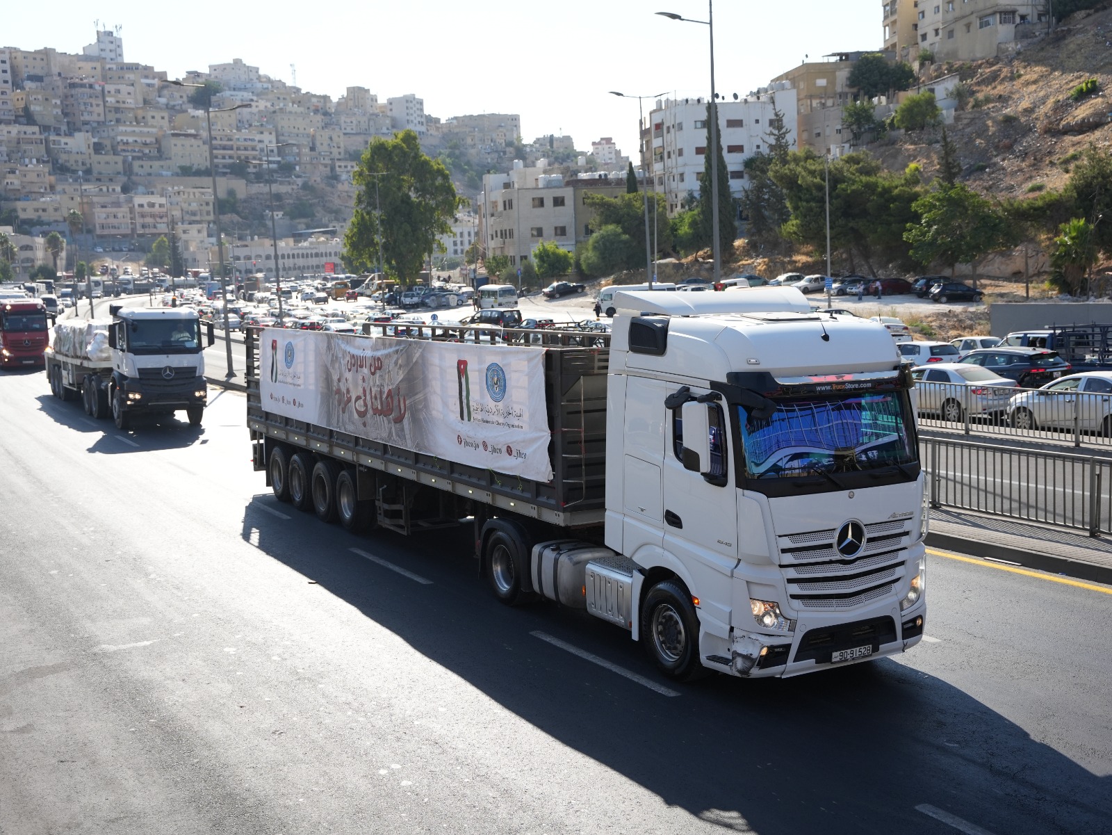 Jordan Dispatches New Humanitarian Convoy to Gaza Carrying Essential Aid