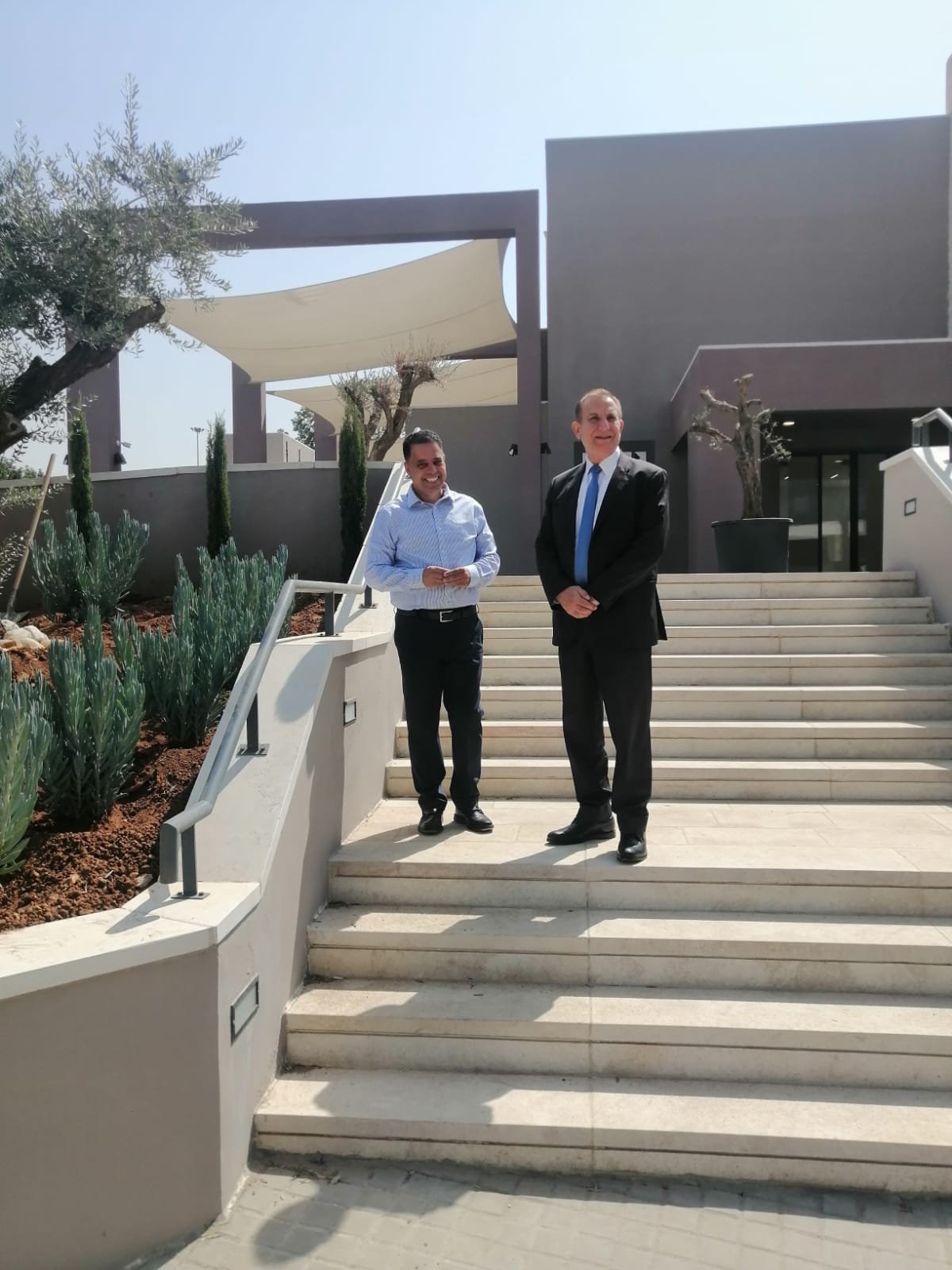 Minister Inspects Permanent Rural Products Exhibition in Amman