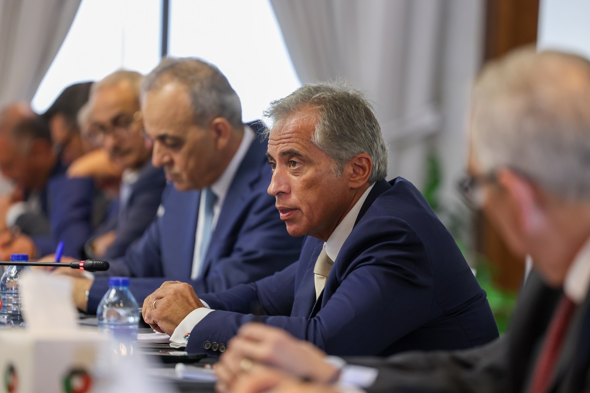 PM takes part in sectoral sessions to draft EMV's 2nd executive program