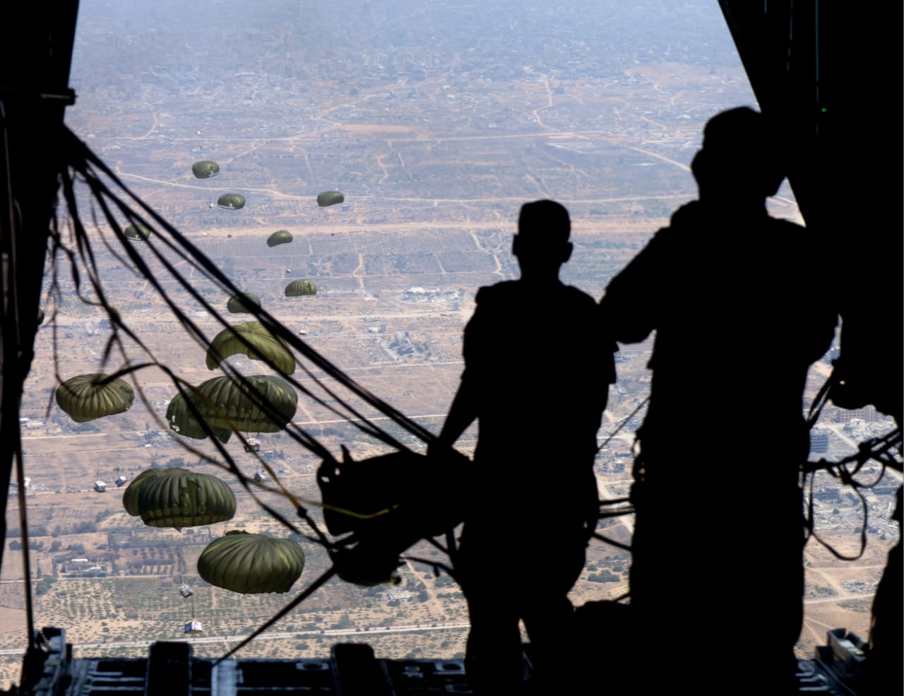In cooperation with international partners, Jordan continues airdropping aid to Gaza